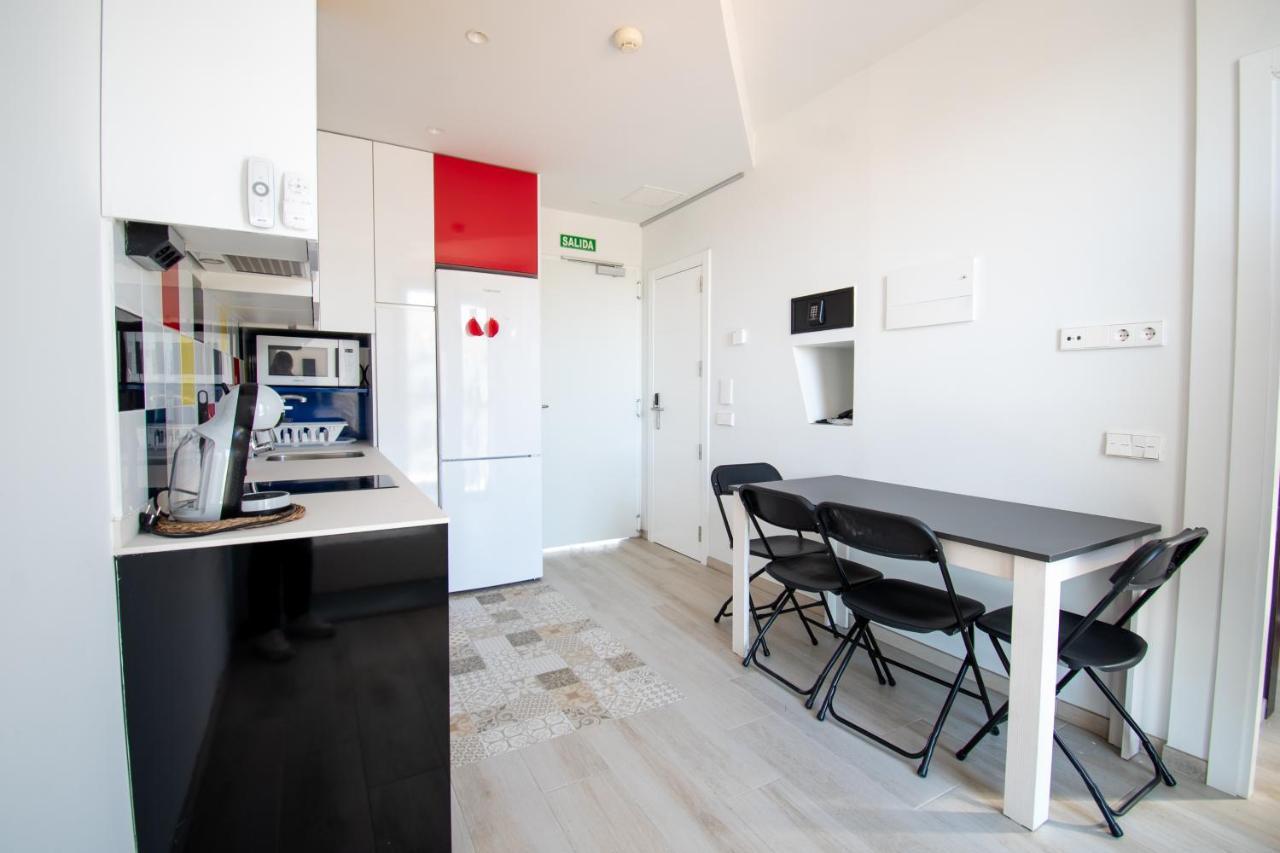 Ekilibrio Hotel & Apart-Suites มาดริด ภายนอก รูปภาพ